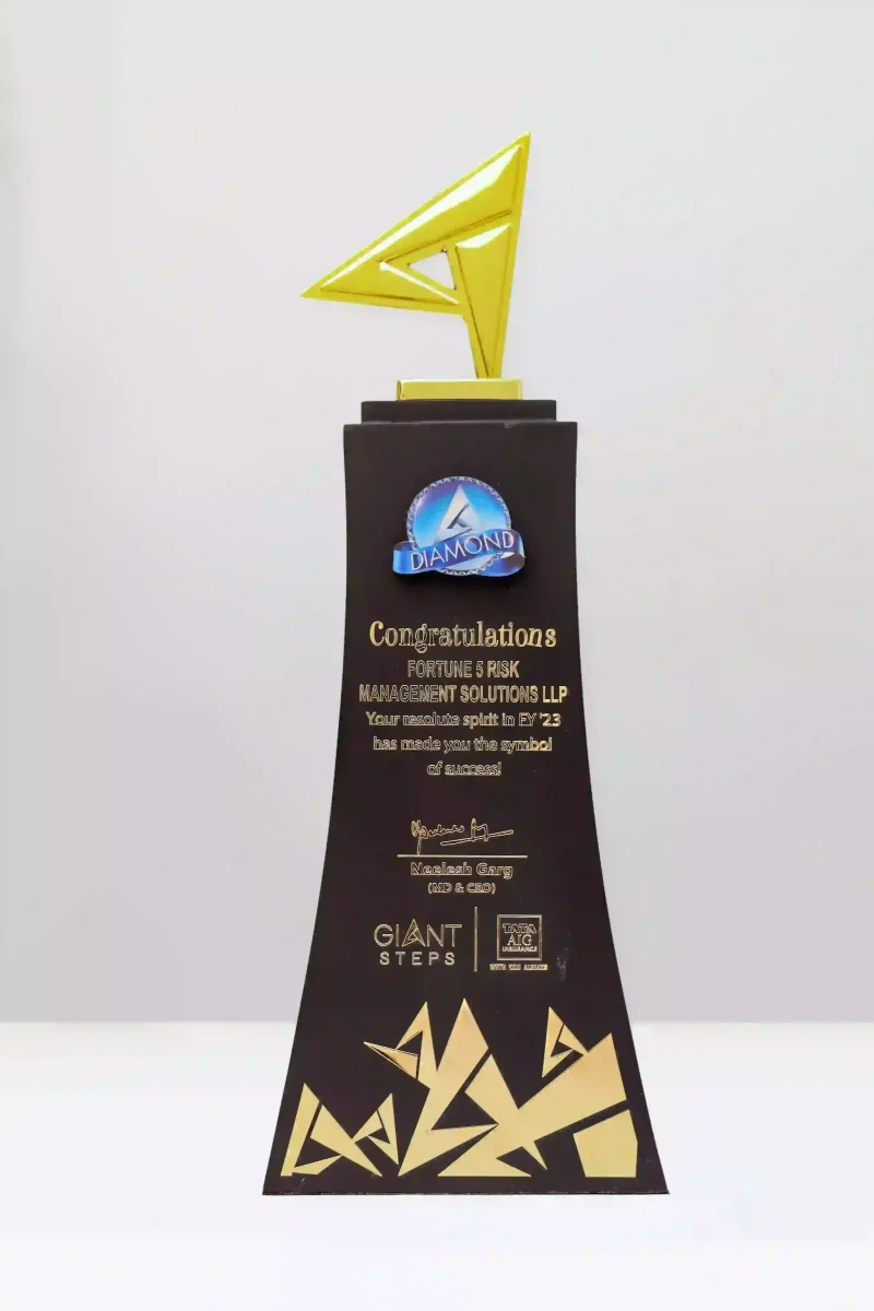 Trophy 24